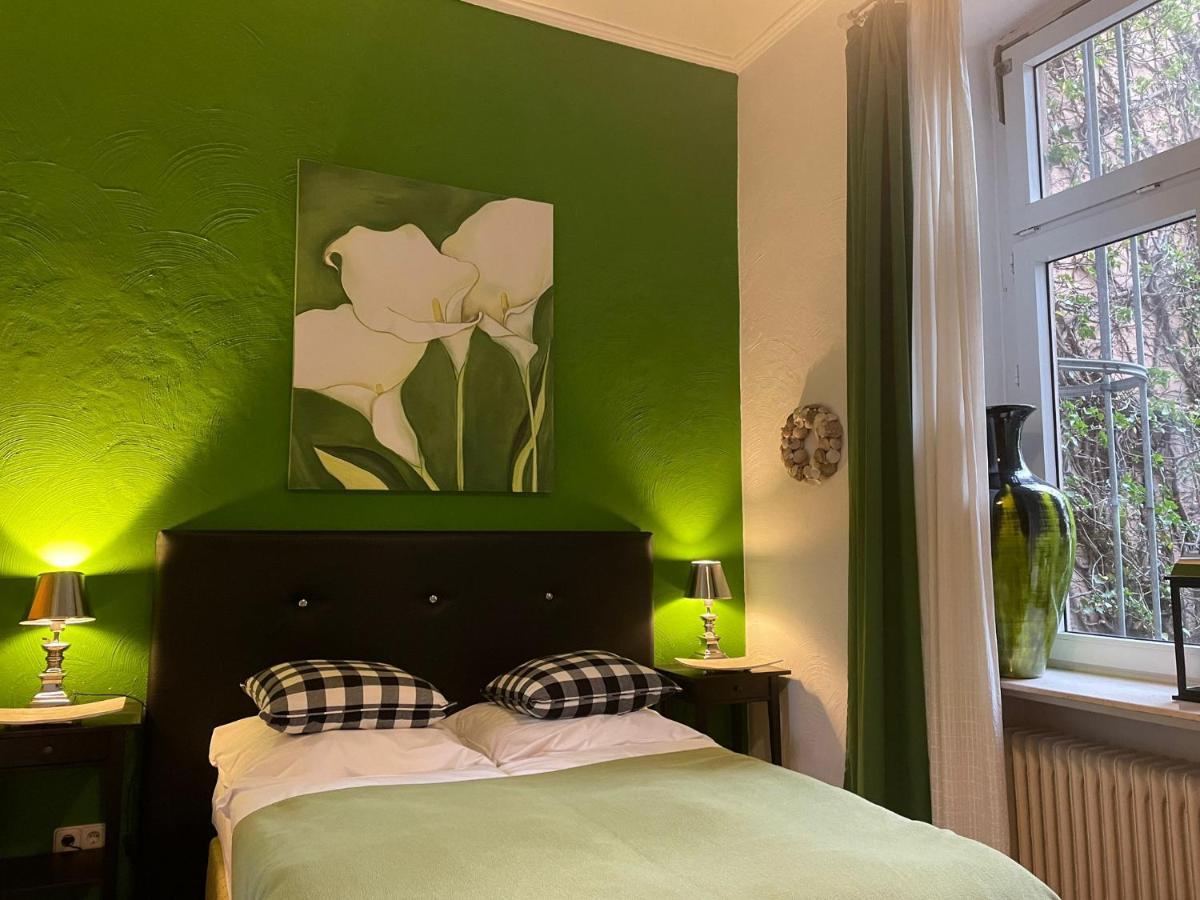 Hotel Am Volksgarten Дюселдорф Екстериор снимка