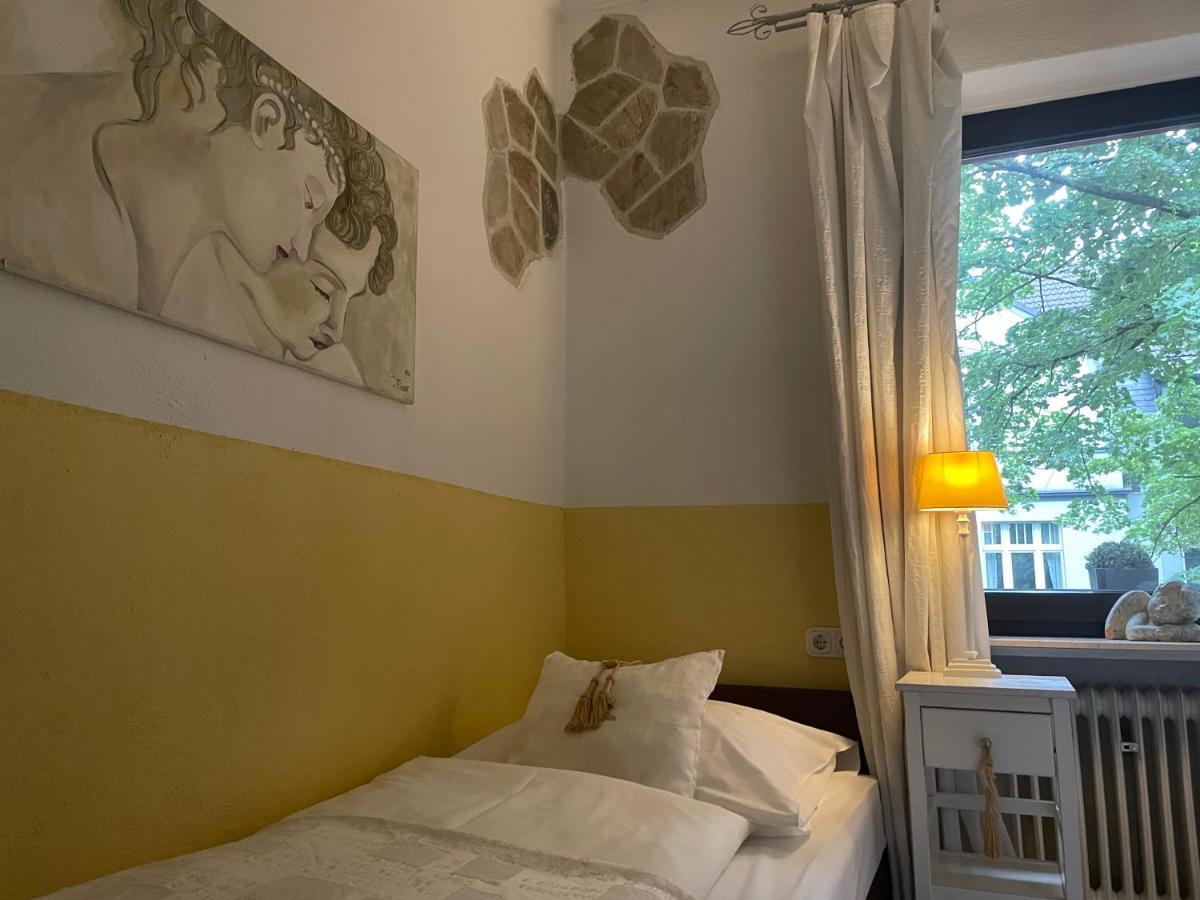 Hotel Am Volksgarten Дюселдорф Екстериор снимка